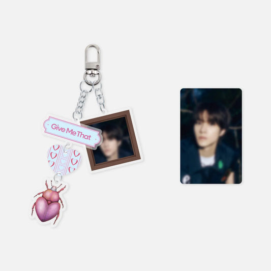 (PRE-ORDER) WAYV - GIVE ME THAT MD ACRYLIC PHOTO KEYRING