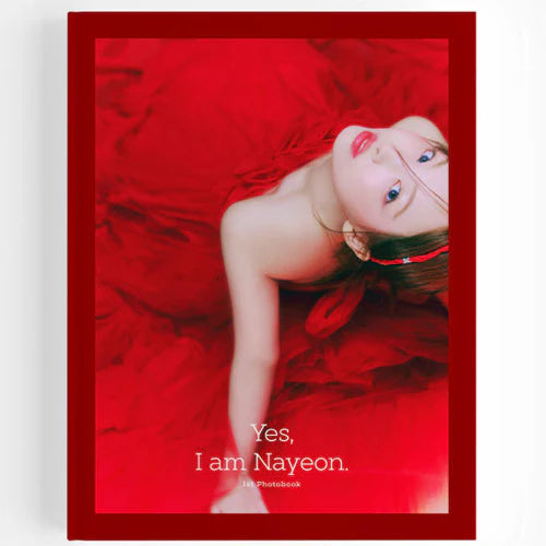 NAYEON (TWICE) - YES, I AM NAYEON 1ST PHOTOBOOK