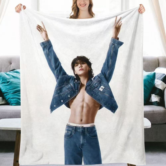 JUNGKOOK (BTS) - BLANKET VER.3