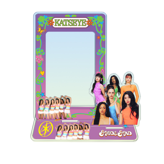 KATSEYE - KEYCHAIN PHOTOCARD STAND [VER.1]