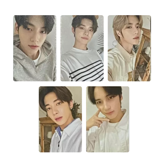 TOMORROW X TOGETHER (TXT) - 2023 SEASON'S GREETING DAY BY DAY [OFFICIAL PHOTOCARD]