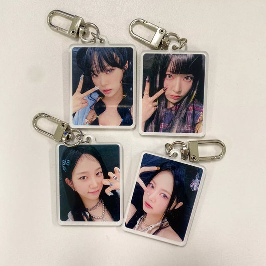 LE SSERAFIM - EASY WEVERSE SHOP POB [KEYCHAIN]