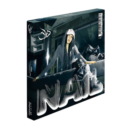 YVES - NAIL EP ALBUM [VER. DELUXE]